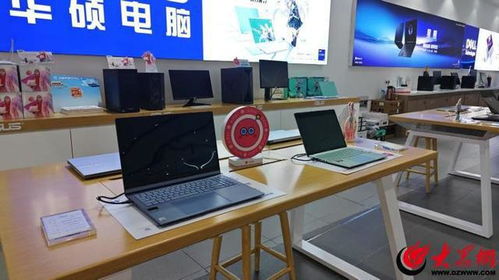 國補店補疊加考后經濟火熱，德州手機電腦銷售與服務市場迎高峰